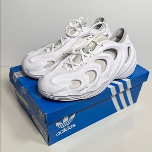 ADIDAS AdiFOM Q(uake) trainers - US Mens 10